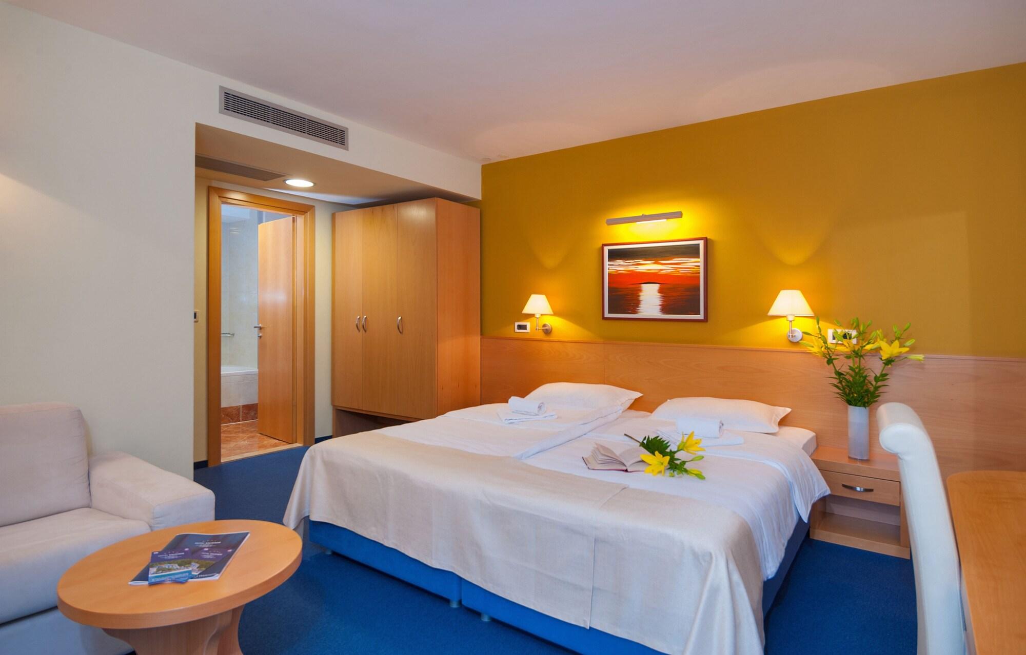 Saudade 4* Gradac (Split-Dalmatia)