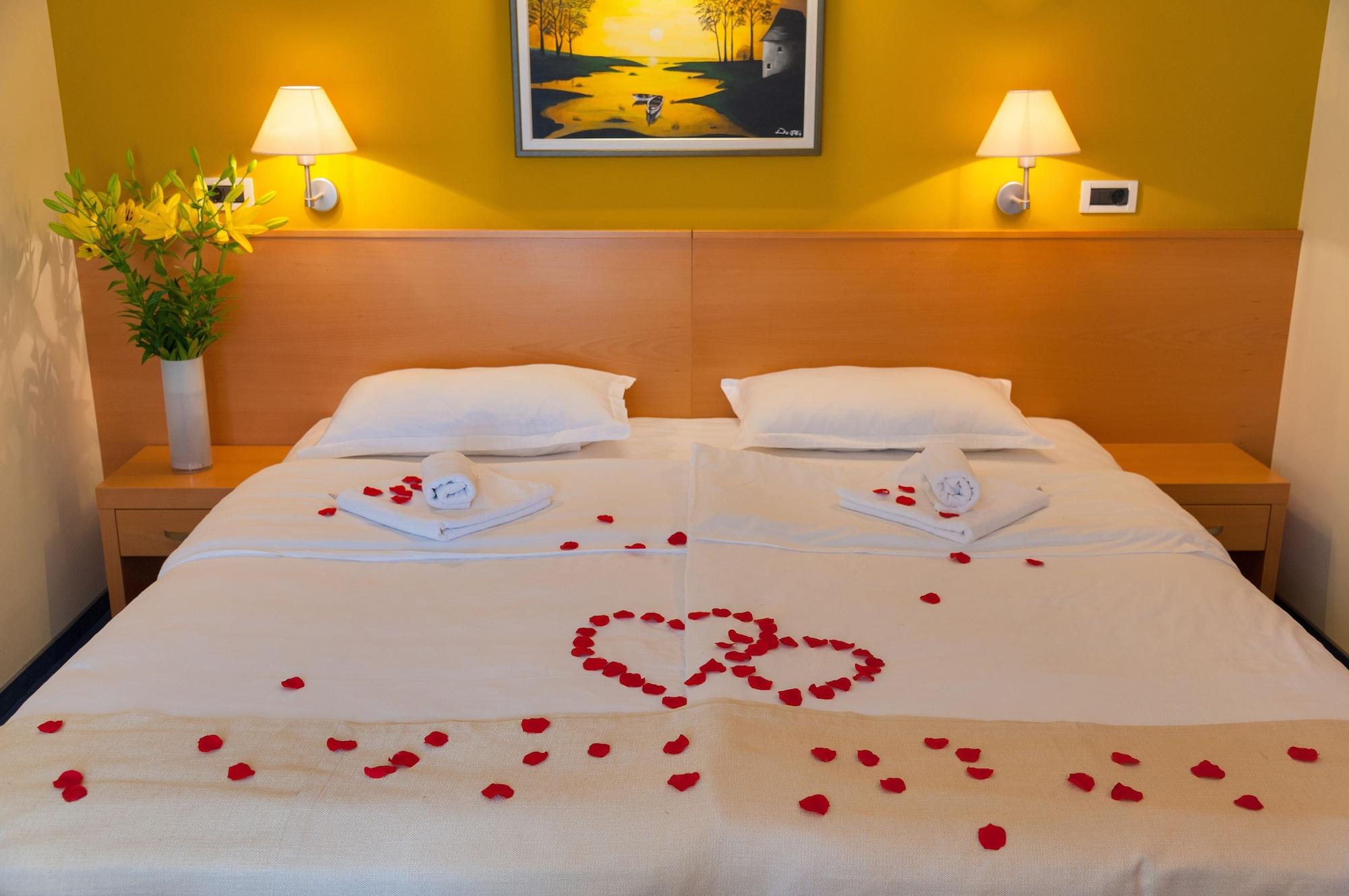 Saudade Hotel