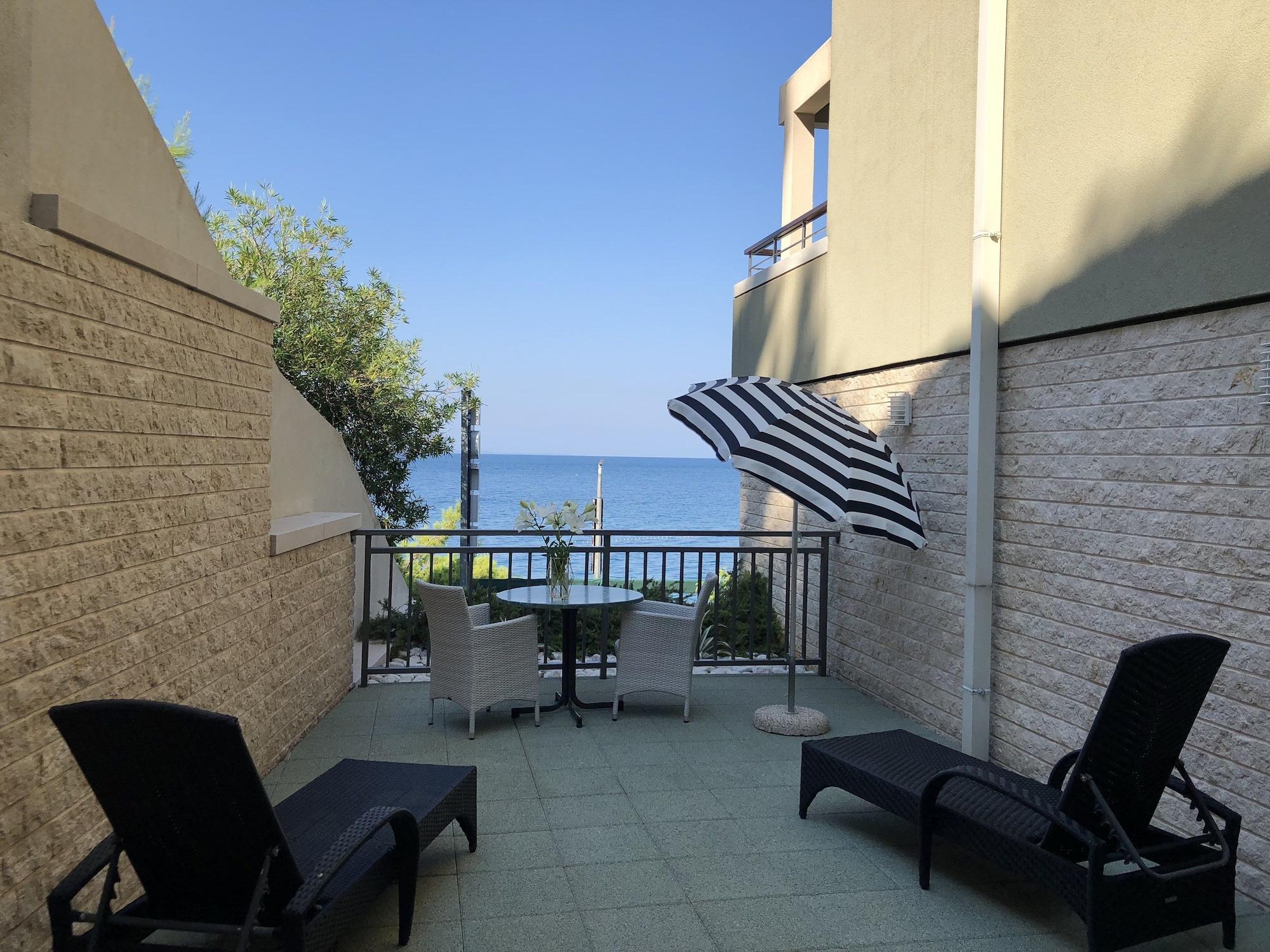 Saudade Hotel 4*